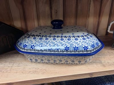 Silver Lace Baker Covered Casserole 9.5"