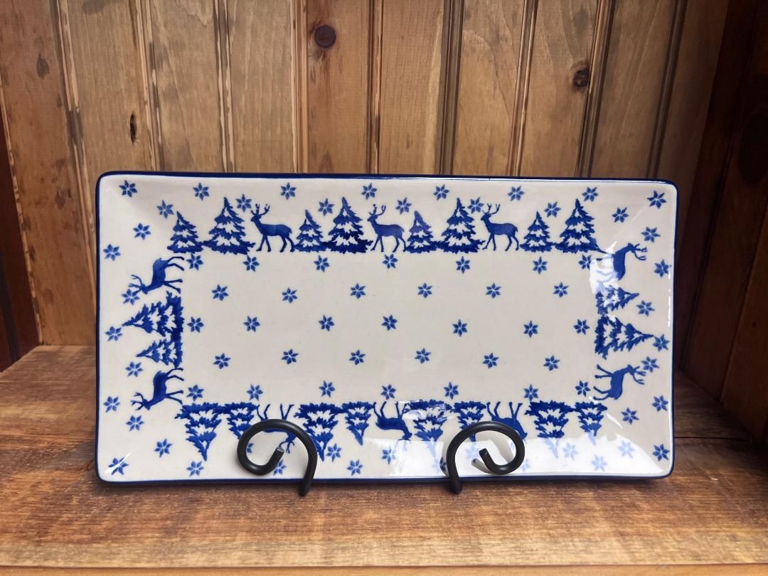 Snowy Pines Plate Sushi