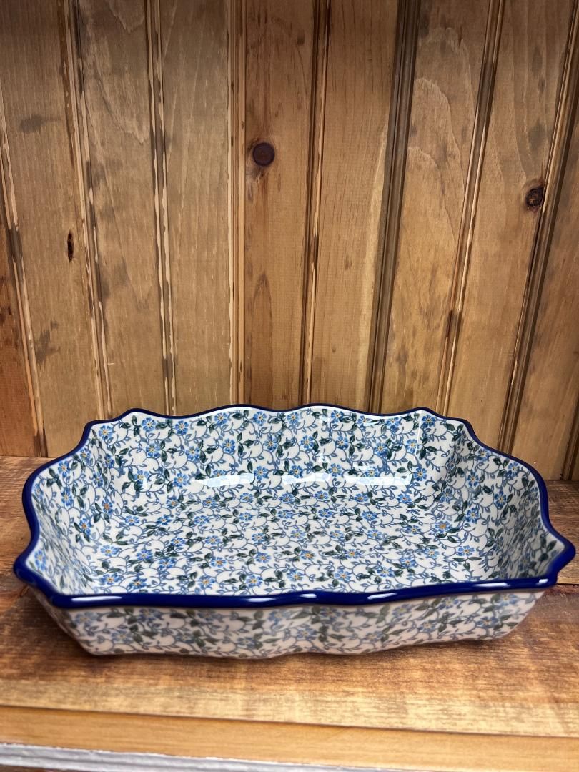 Forget Me Knots Baker Scalloped Rec