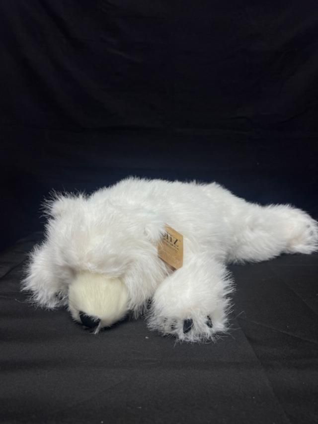 Ditz Designs Bear Hugs 26" White Diamond