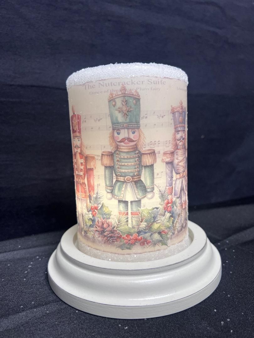 Winter Musical Nut Crackers Van