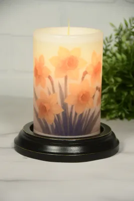 Spring Daffodil Still Life Bouquet Van