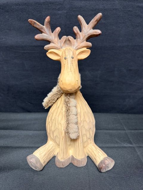 RGL Medium Sitting Moose