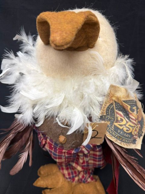 RJ Standing Eagle Lg.
