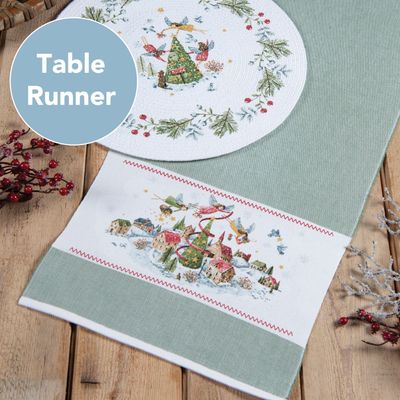 1110 Table Runner Magical Winterland