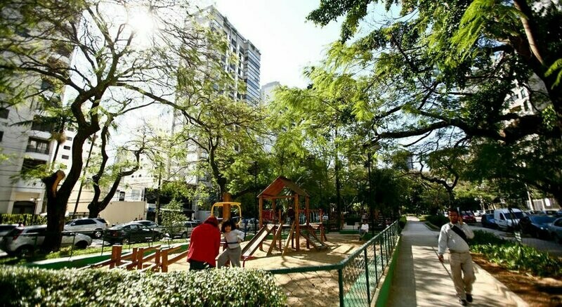 PRAÇA PEREIRA COUTINHO,
Vila Nova Conceição PRAÇA PEREIRA COUTINHO,
Vila Nova Conceição