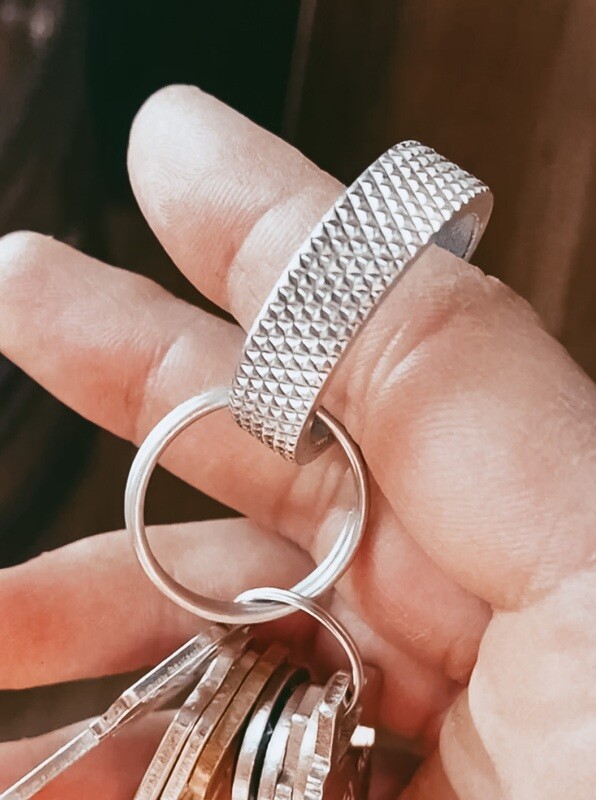 Stainless Knurled Key Chain
