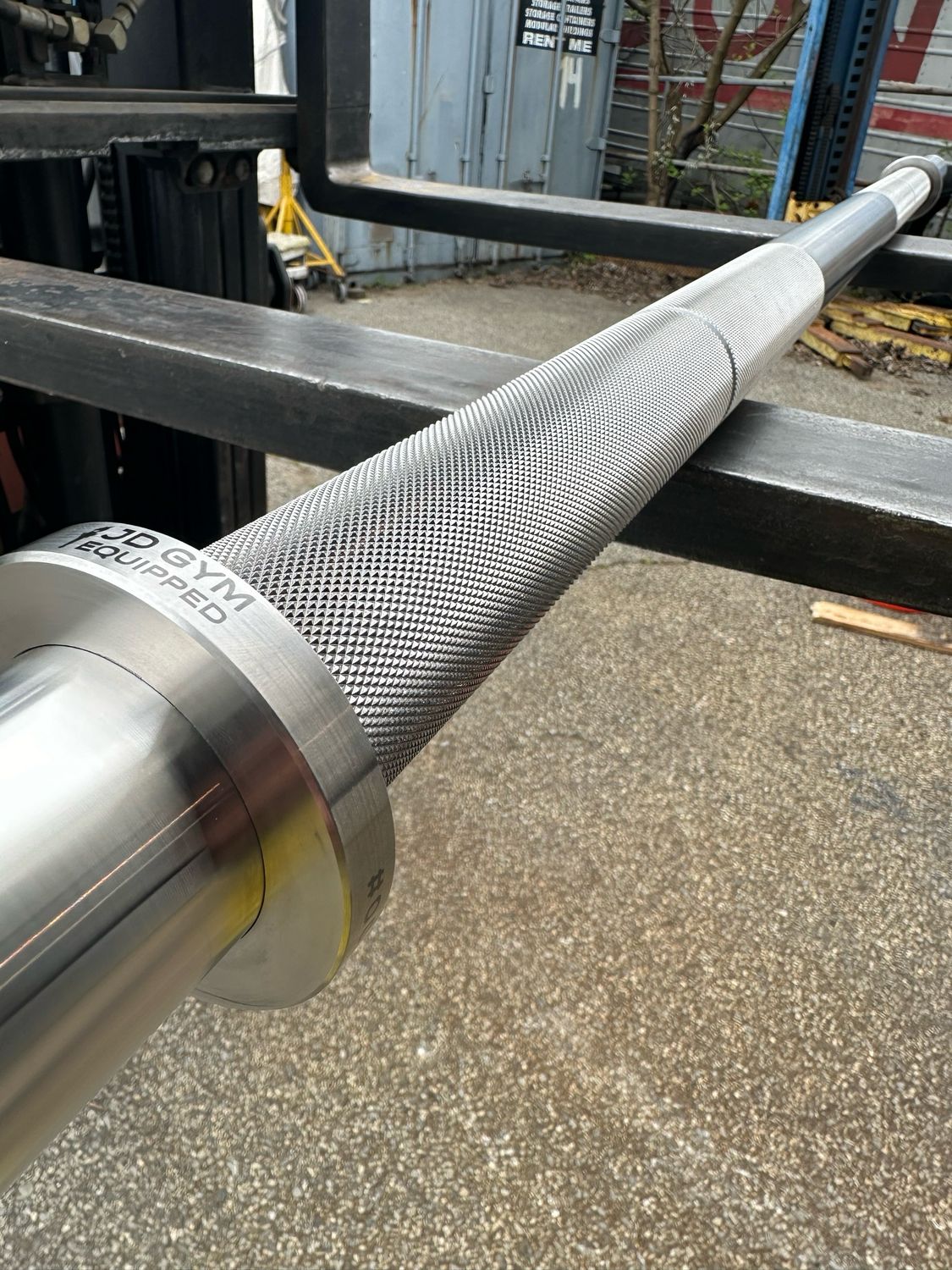 Knurled Axle Bar