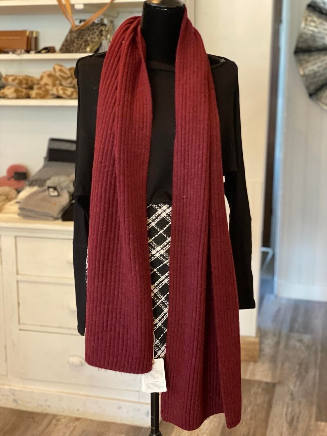 Maroon Cablenet Scarf