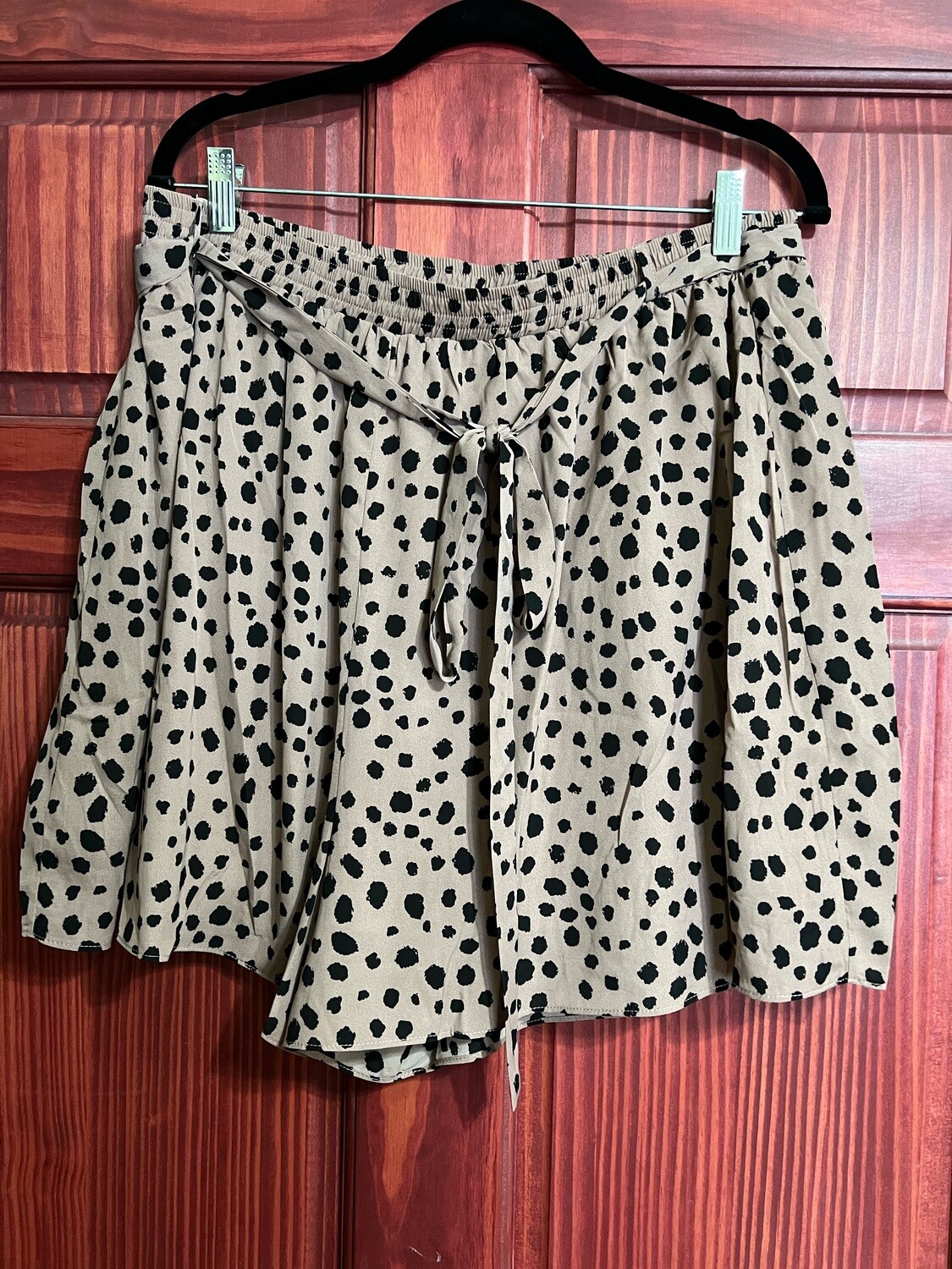  Rose Dotted Shorts +