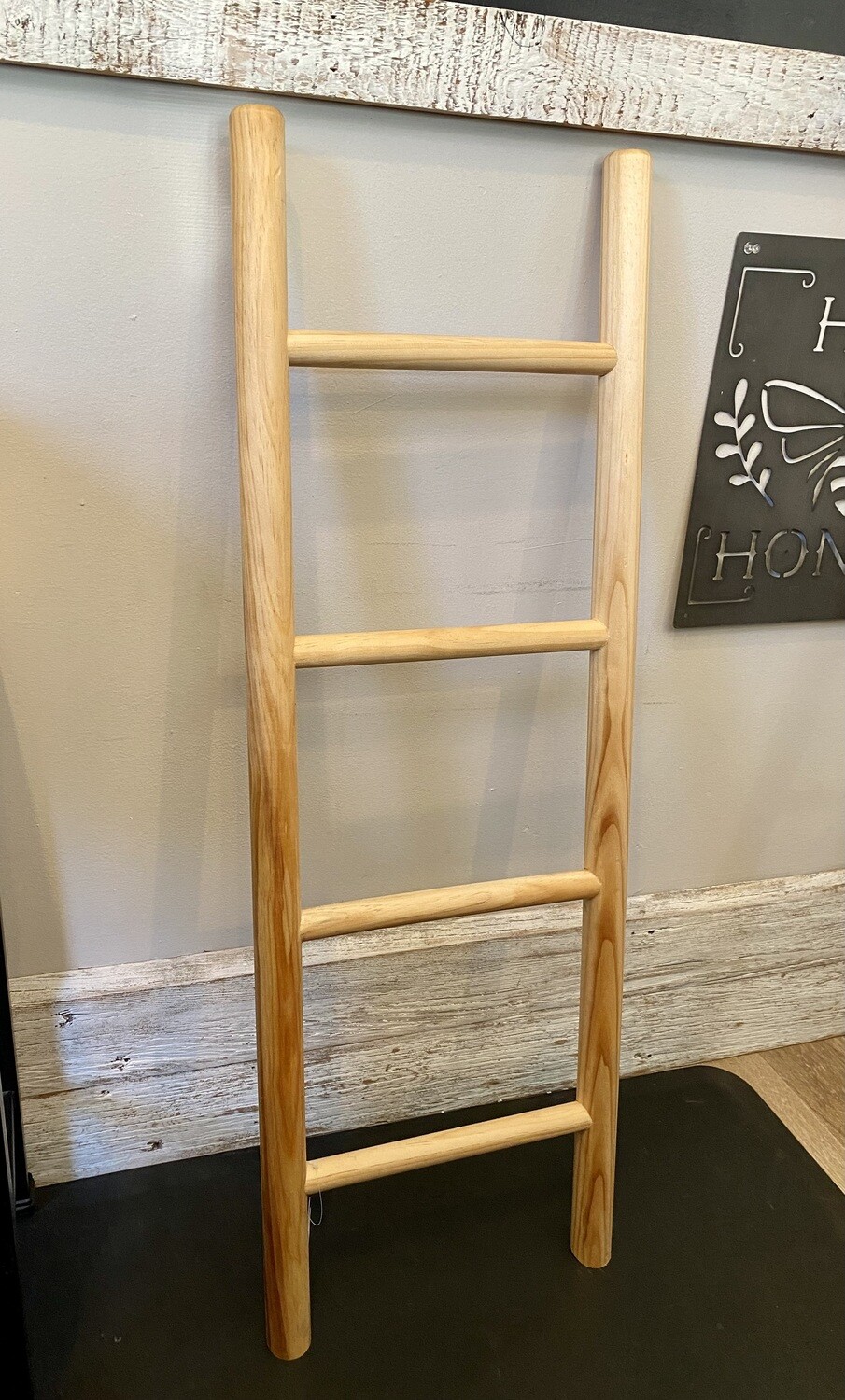 Wood  Blanket Ladder