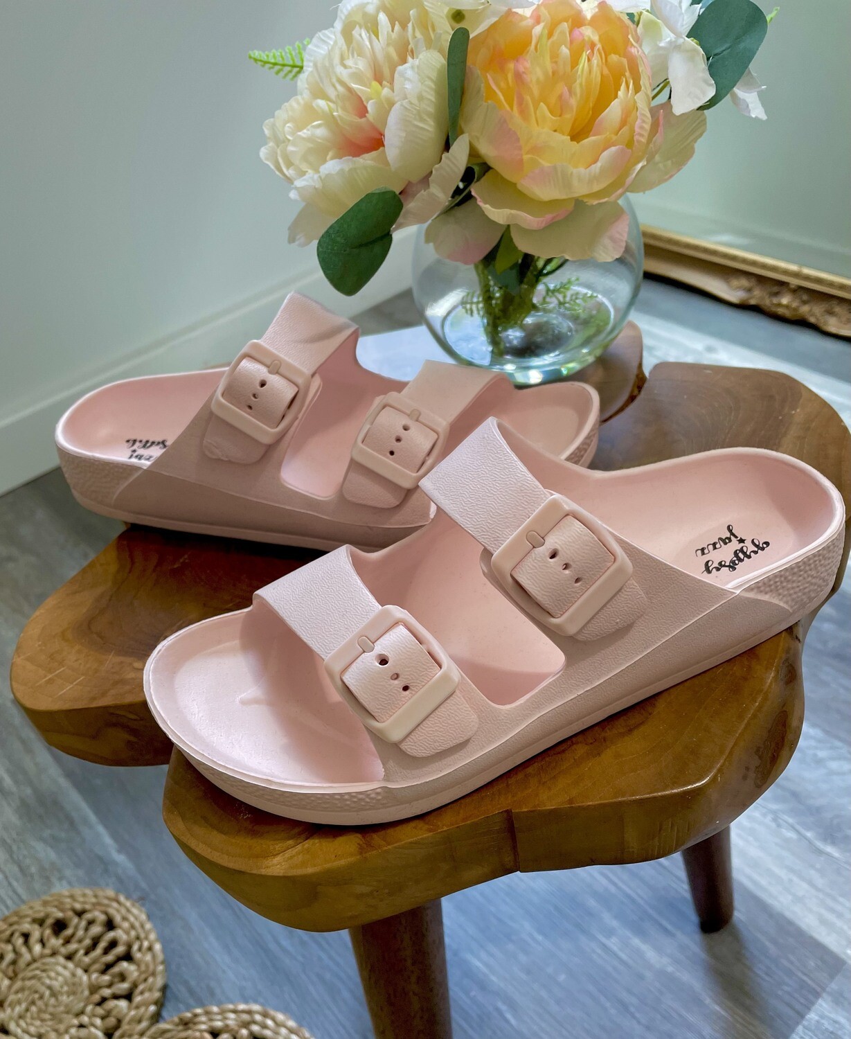 Rubber Slip-on Sandals Pink