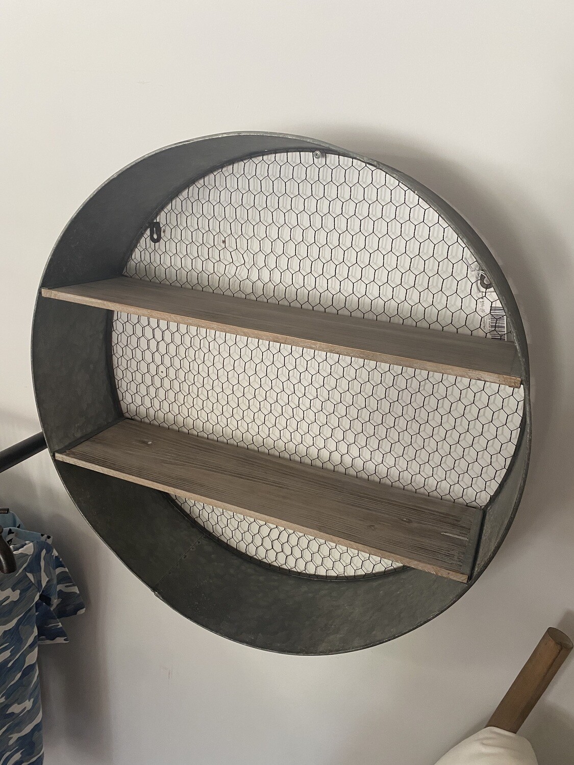Circle Metal Shelf