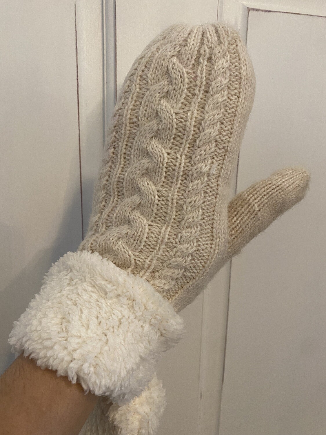 Wool Cable Fuzzy Mittens