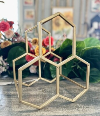 Honey Comb Wine Holder