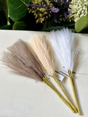 Small Neutral Faux Grass