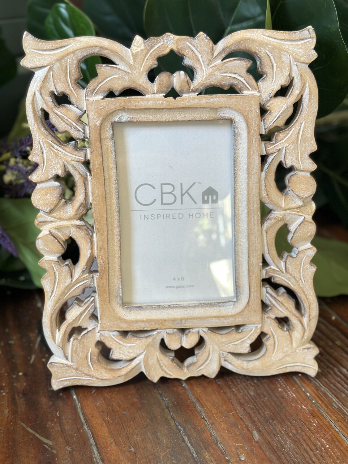 Cutout Frame