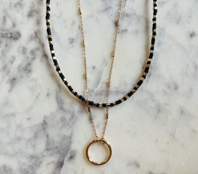 Two-Layer Necklace With Circle Pendant - Black 