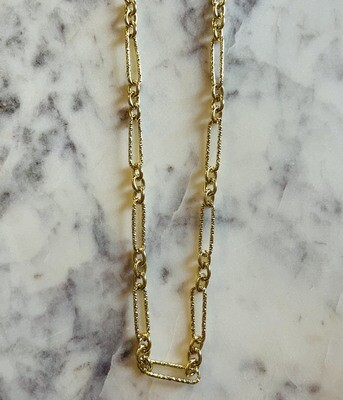 Necklace - Gold