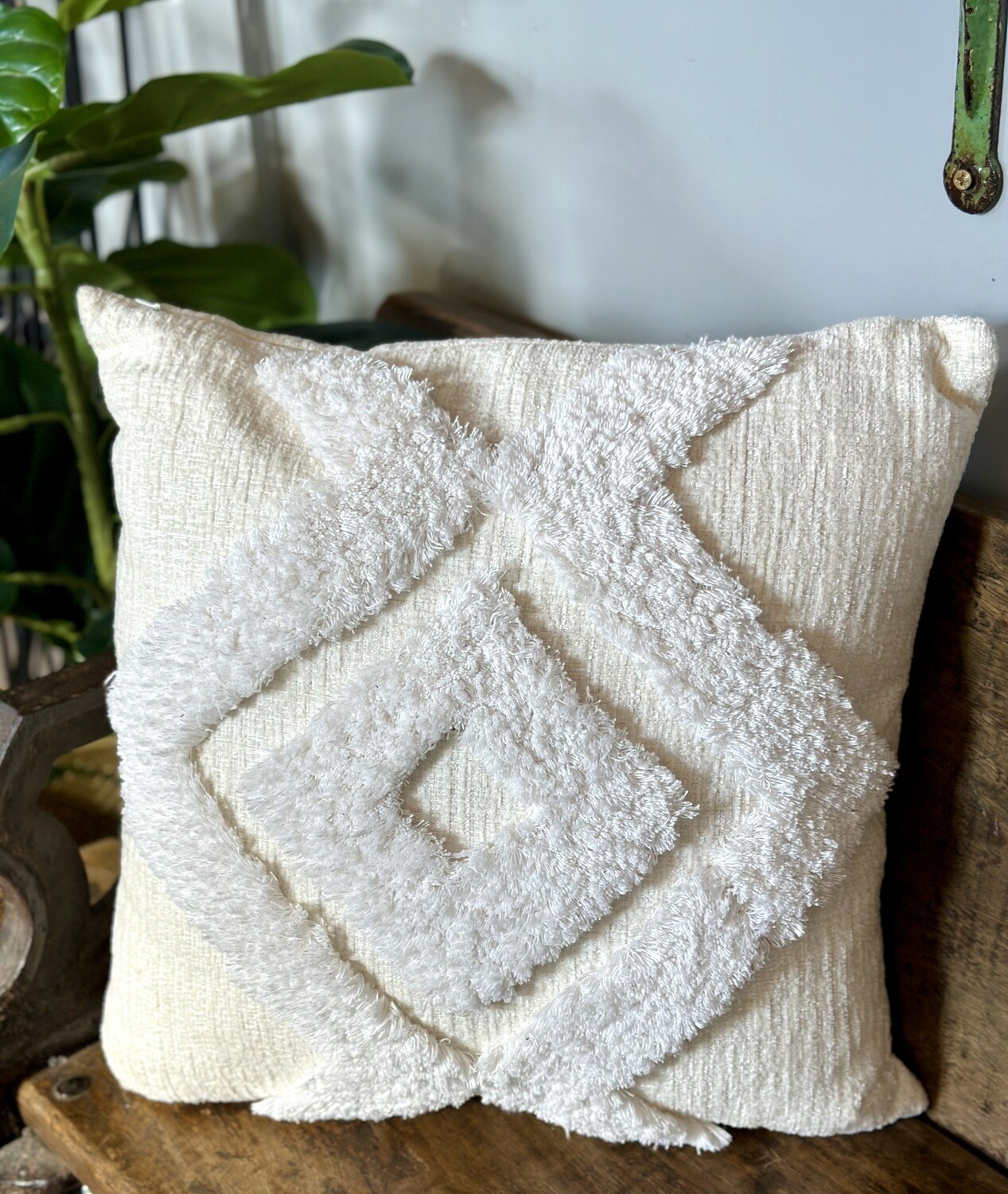 Ivory Diamond Design Pillow
