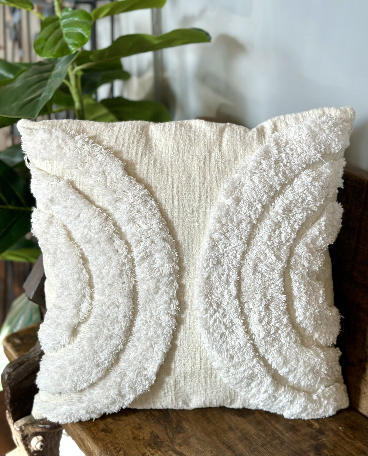 Ivory Arch Design Pillow