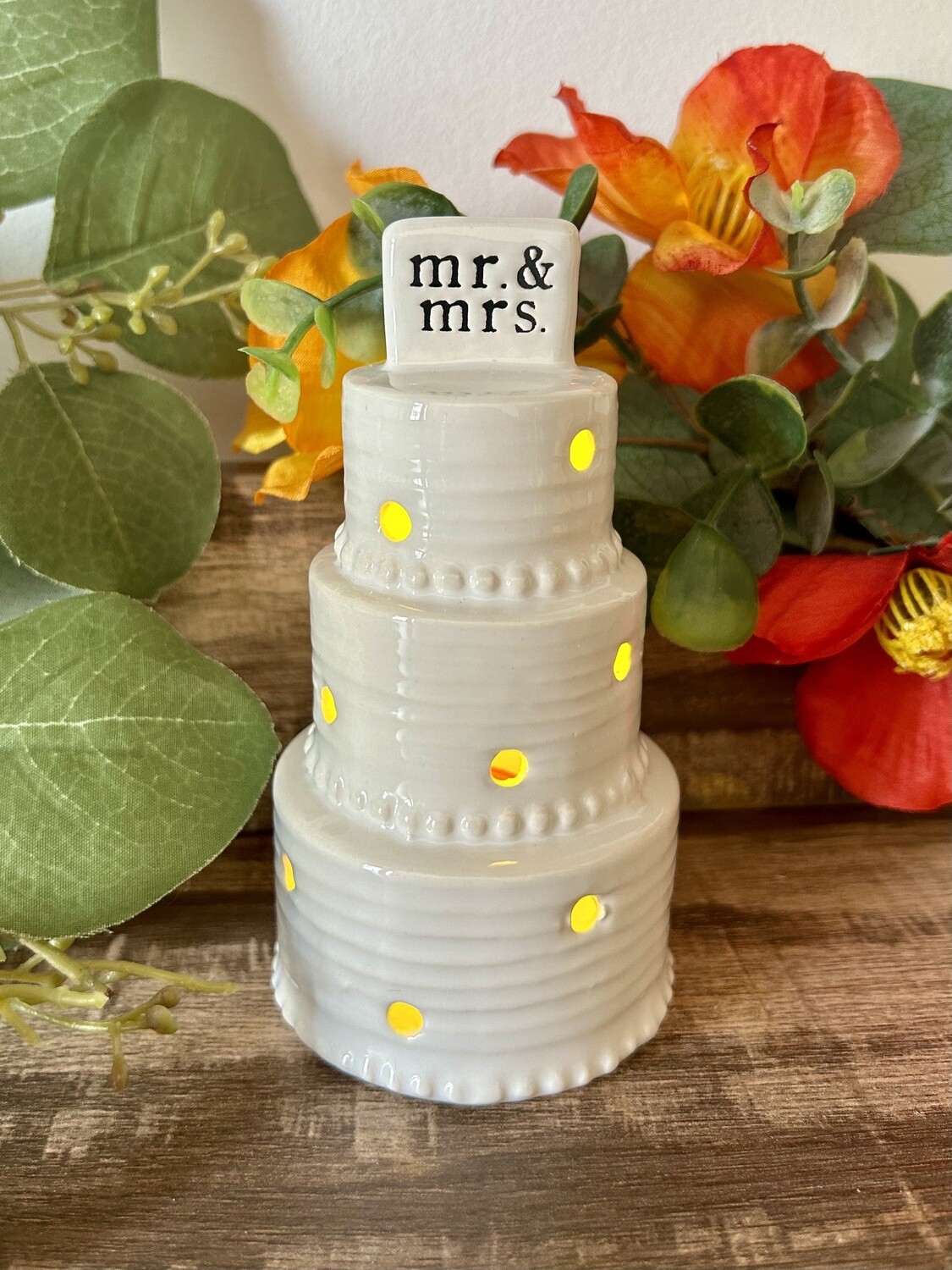 Wedding Cake Light Up Sitter