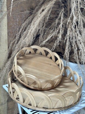 Looped Tray