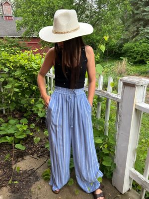 Adjustable Fedora with Gold Chain Detail