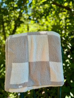 Chenille Checkered Blanket 
