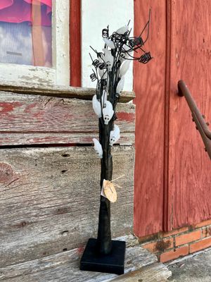 Halloween Light Up Tree