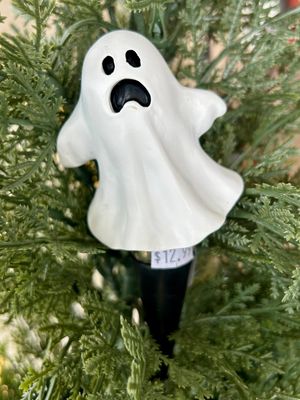 Wiggle Ghost Wine Topper