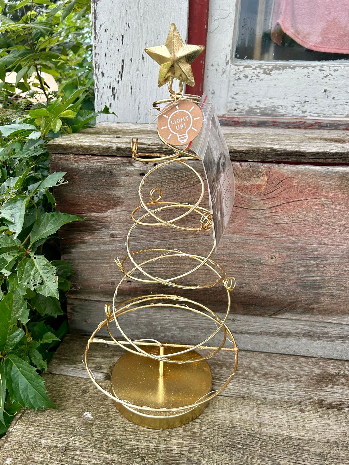 Gold Bouncy Tree Card Holder