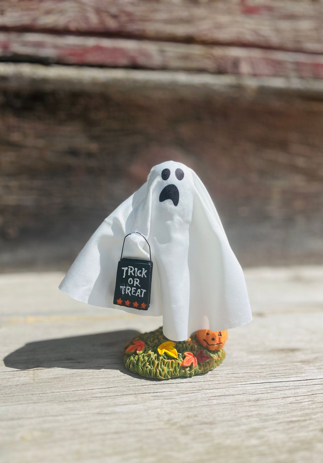 Wobble Ghost Figures