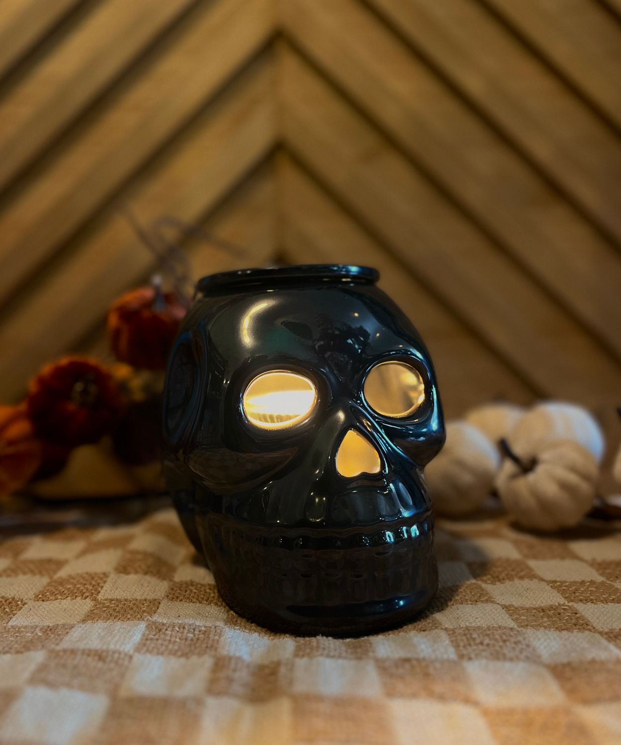 Illumination Fragrance Warmer Skulls