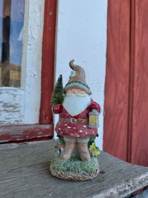 Gnome With Tree Resin 