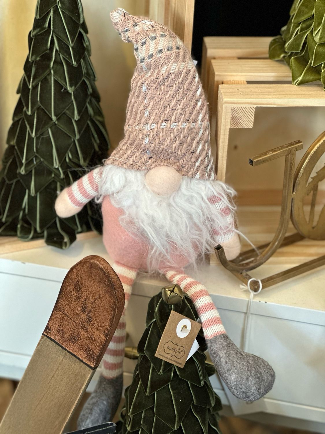 Blush Gnome Shelf Sitter