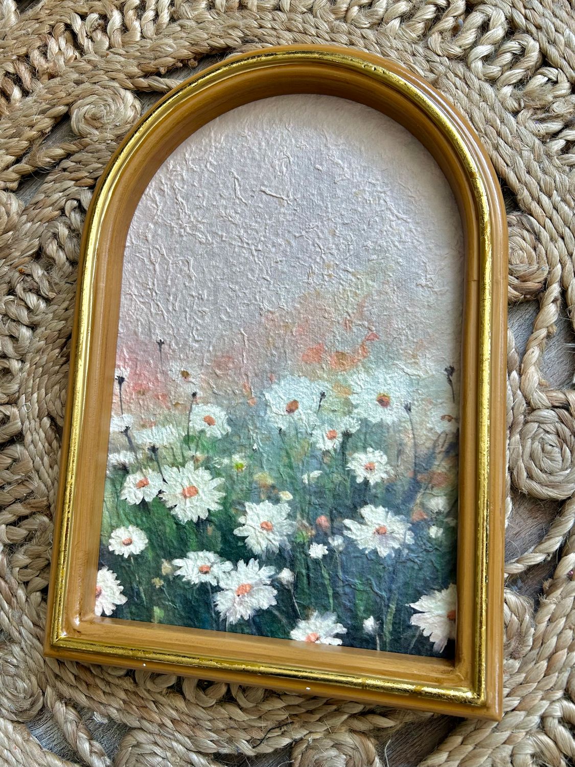 Daisy Field Arched Wall Decor