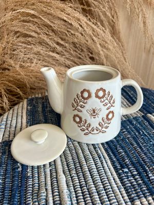 Lavender and Honey Teapot