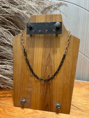 Chain Link Gold and Black Necklace