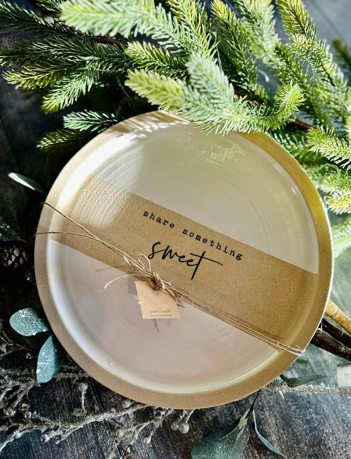 Stoneware Round Dessert Plate 