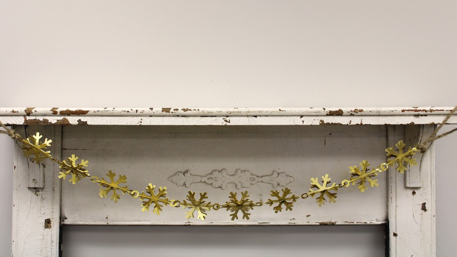 Gold Metal 3D Snowflake Garland 