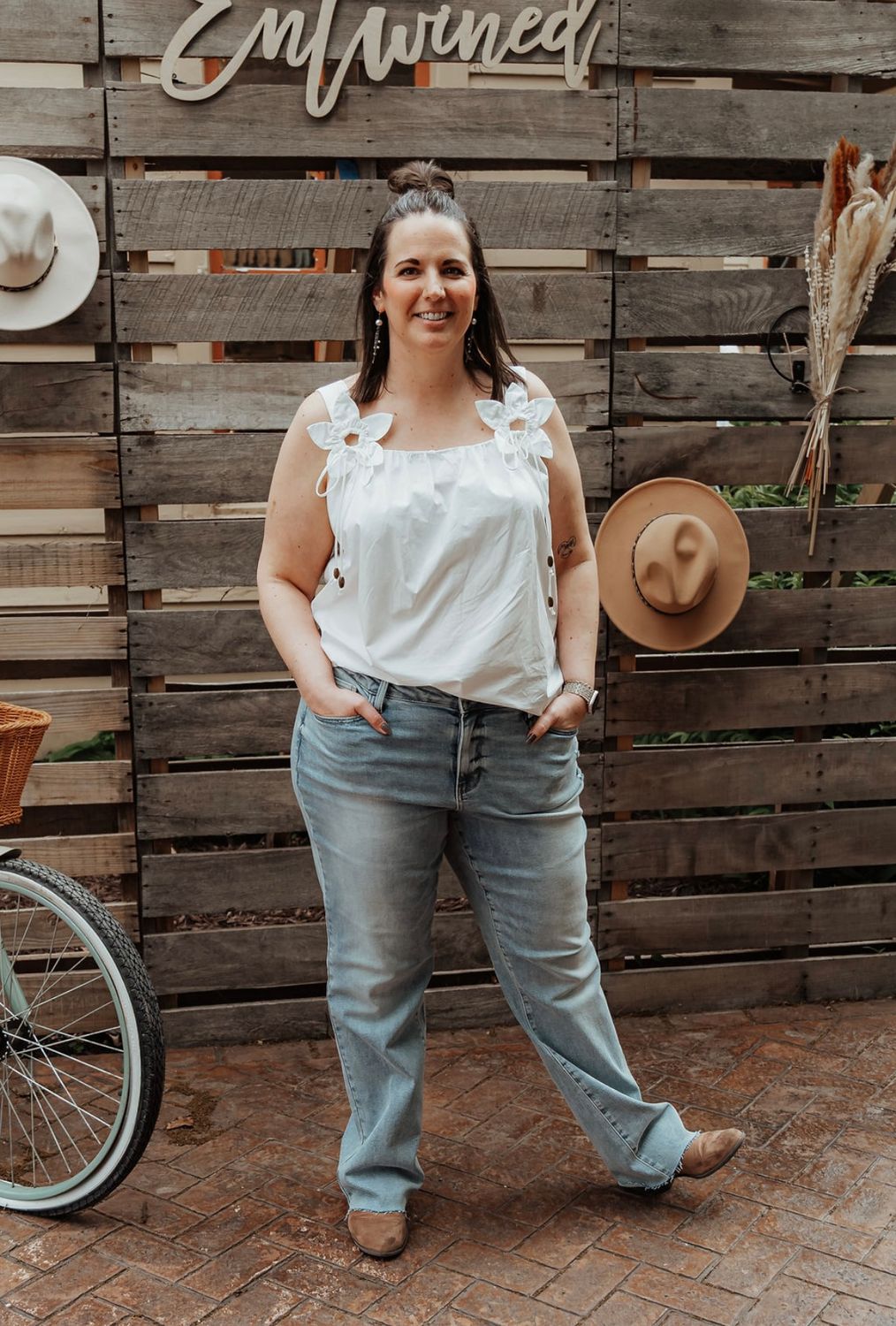Curvy Mid Rise Light Wash Dad Jean