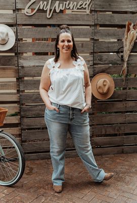 Curvy Mid Rise Light Wash Dad Jean