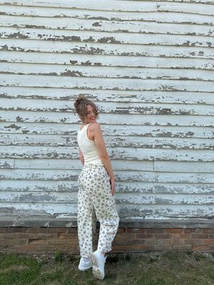 Flowers &amp; Cream Pants