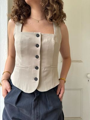 Nichole Top