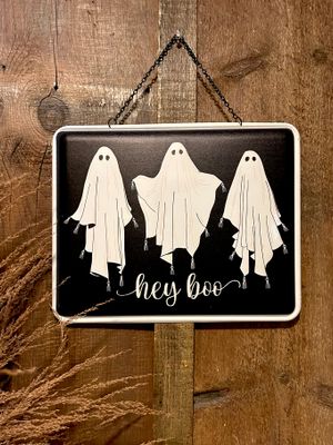 Metal Hanging Ghost Wall Decor