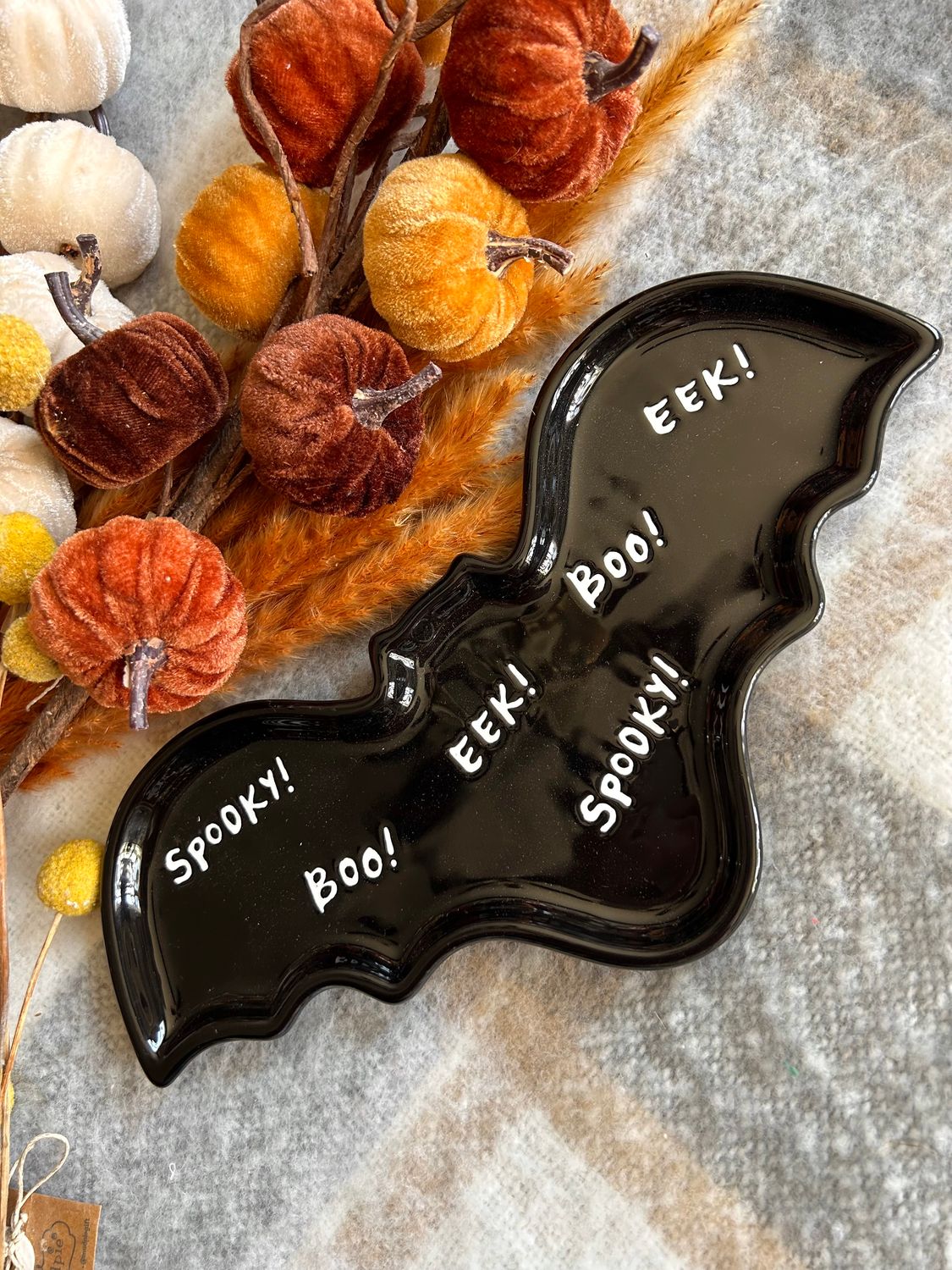 Happy Halloween App Plates