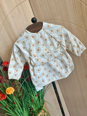 Neutral Floral Bib