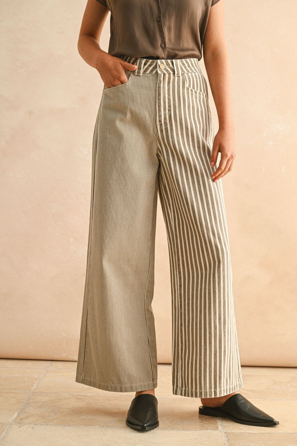 Stripe Fabric Mixed Pants