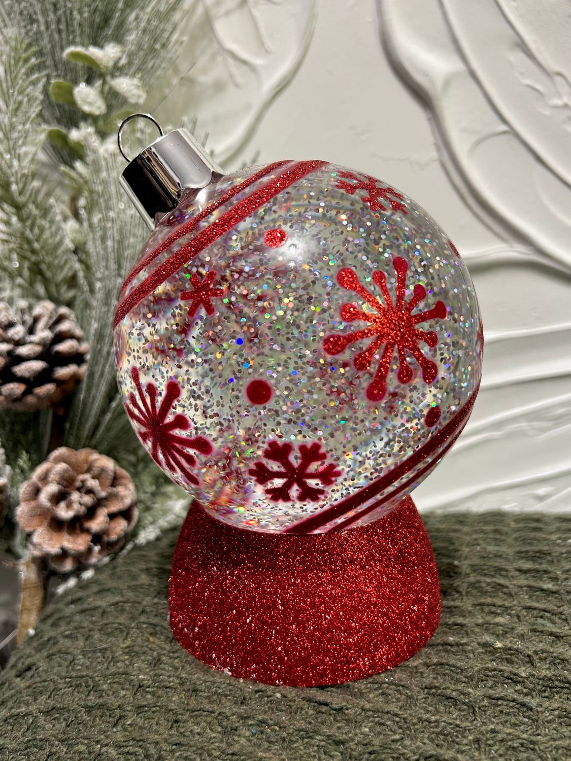 Snowflake Globe LED